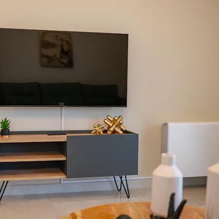 Apartment Lacha's House