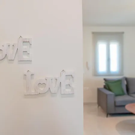 Apartment Lacha's House