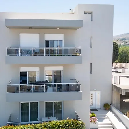 Lacha Apartment
