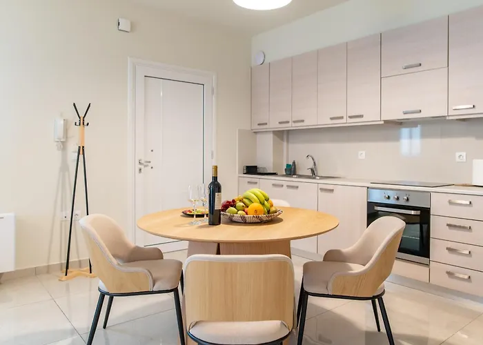 Lacha Apartamento Cós